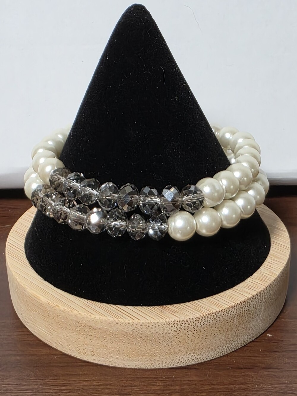 Handmade Classic Pearl and Smoky Crystal Stretch Bracelet Set - White & Gray NWT